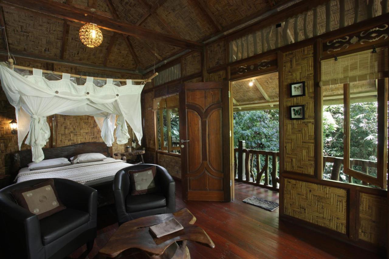 Kupu Kupu Garden Guest House & Cafe Bukit Lawang Exterior photo